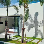 Santi Tara Villas