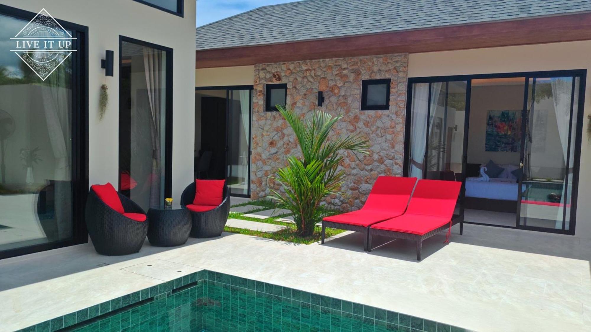 Santi Tara Villaer Amphoe Koksamui